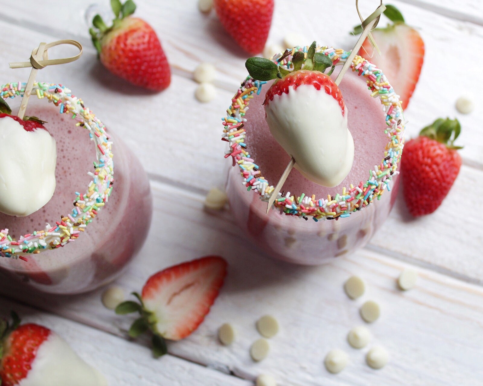 Chocolate Covered Strawberry Smoothie